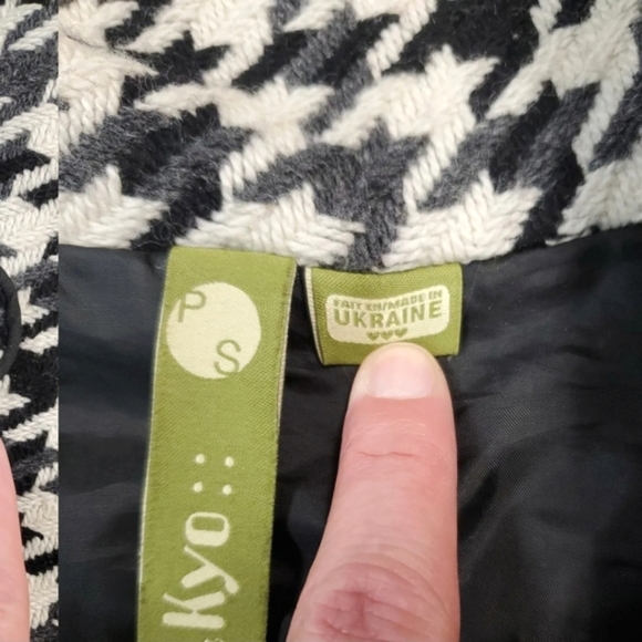 Soia & Kyo Women's Houndstooth Checkered Margo Wool Coat Ivory Grey Black, Small - Picture 8 of 17